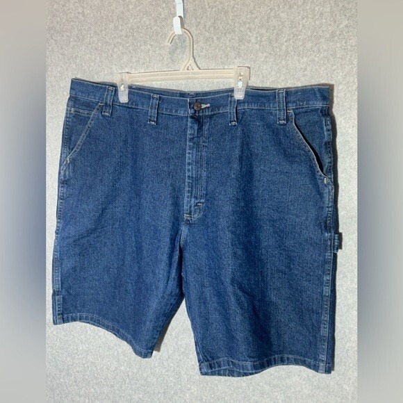 Wrangler Other - Size 46 Men's Dark Wash Blue Jean Cargo Carpenter Shorts, Wrangler